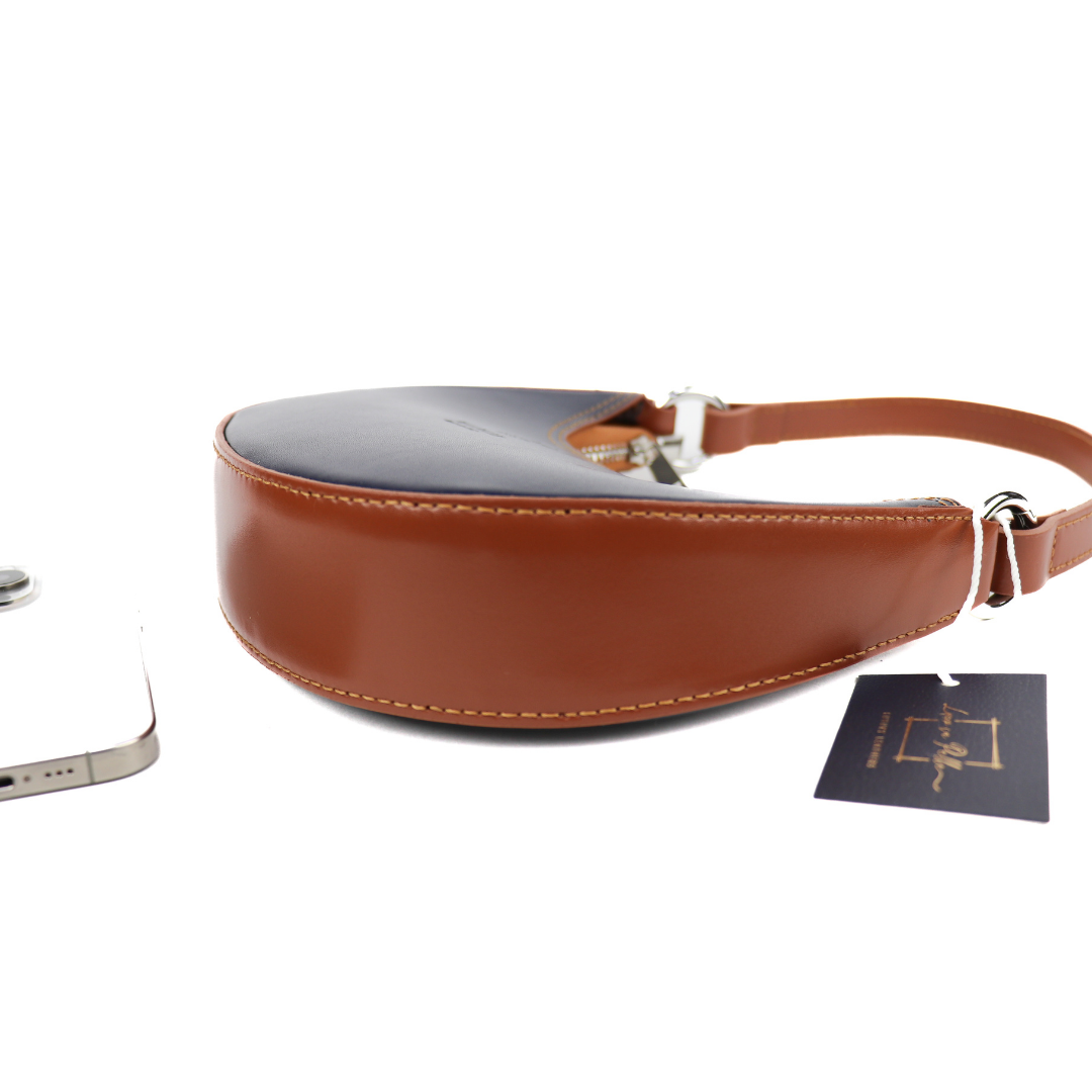 Small Shoulder Bag with Detachable Straps - Lussoinpelle White/Tan Shoulder Bag