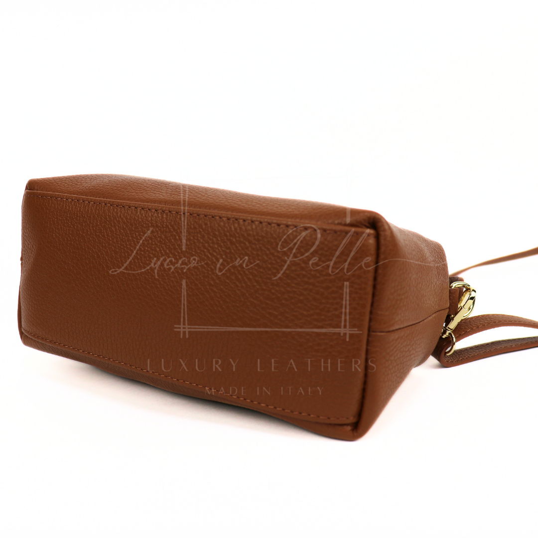 Top Handle Crossbody Leather Bad with Adjustable Detachable Straps