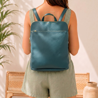 Large Versatile Italian Pebbled Leather Backpack & Crossbody Bag