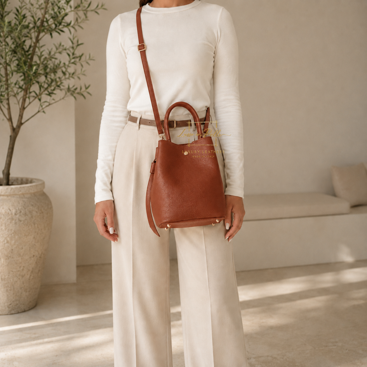Genuine Italian Leather Bucket Handbag Top Handle Handbag with Snap Closure