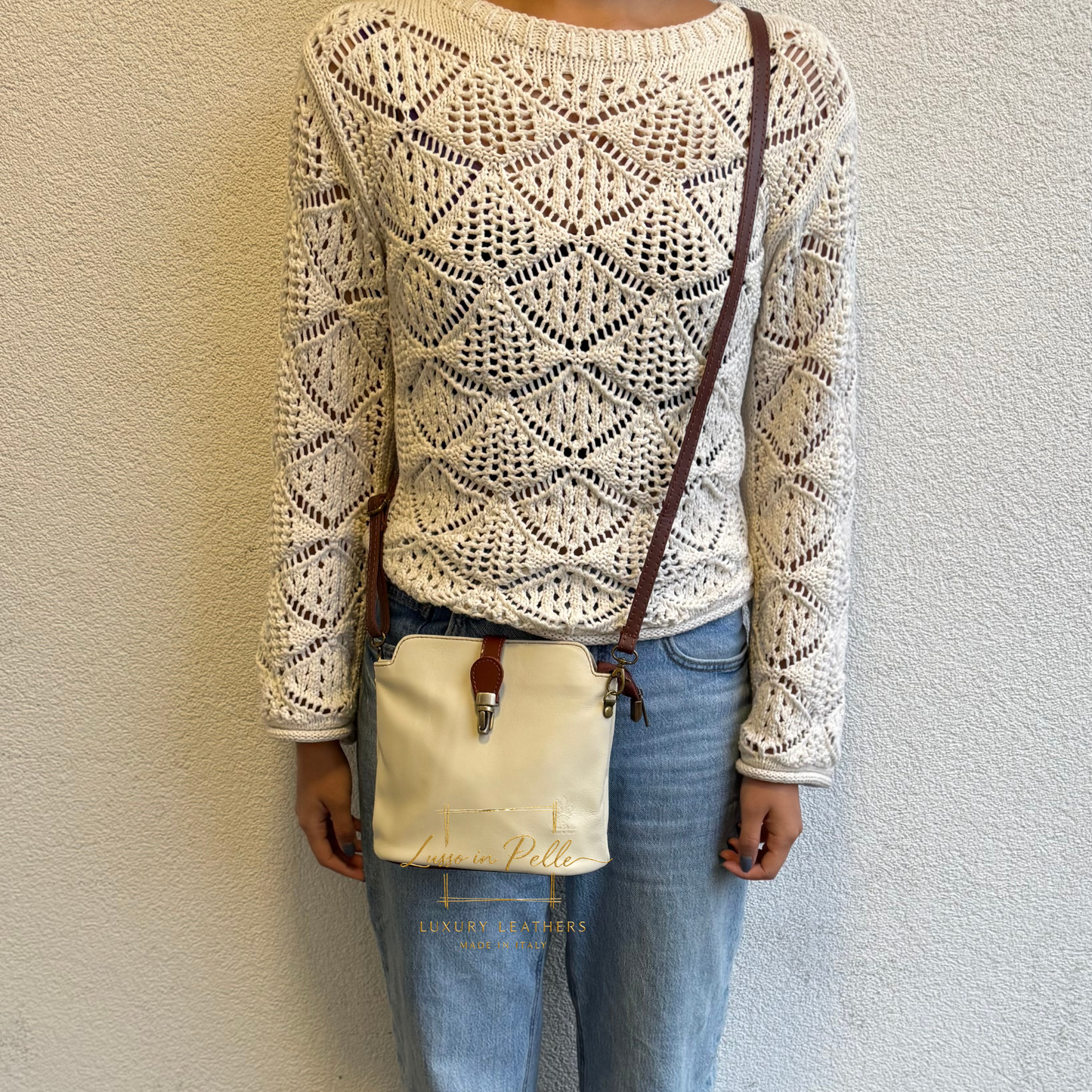 Vera Pelle Leather Crossbody Bag