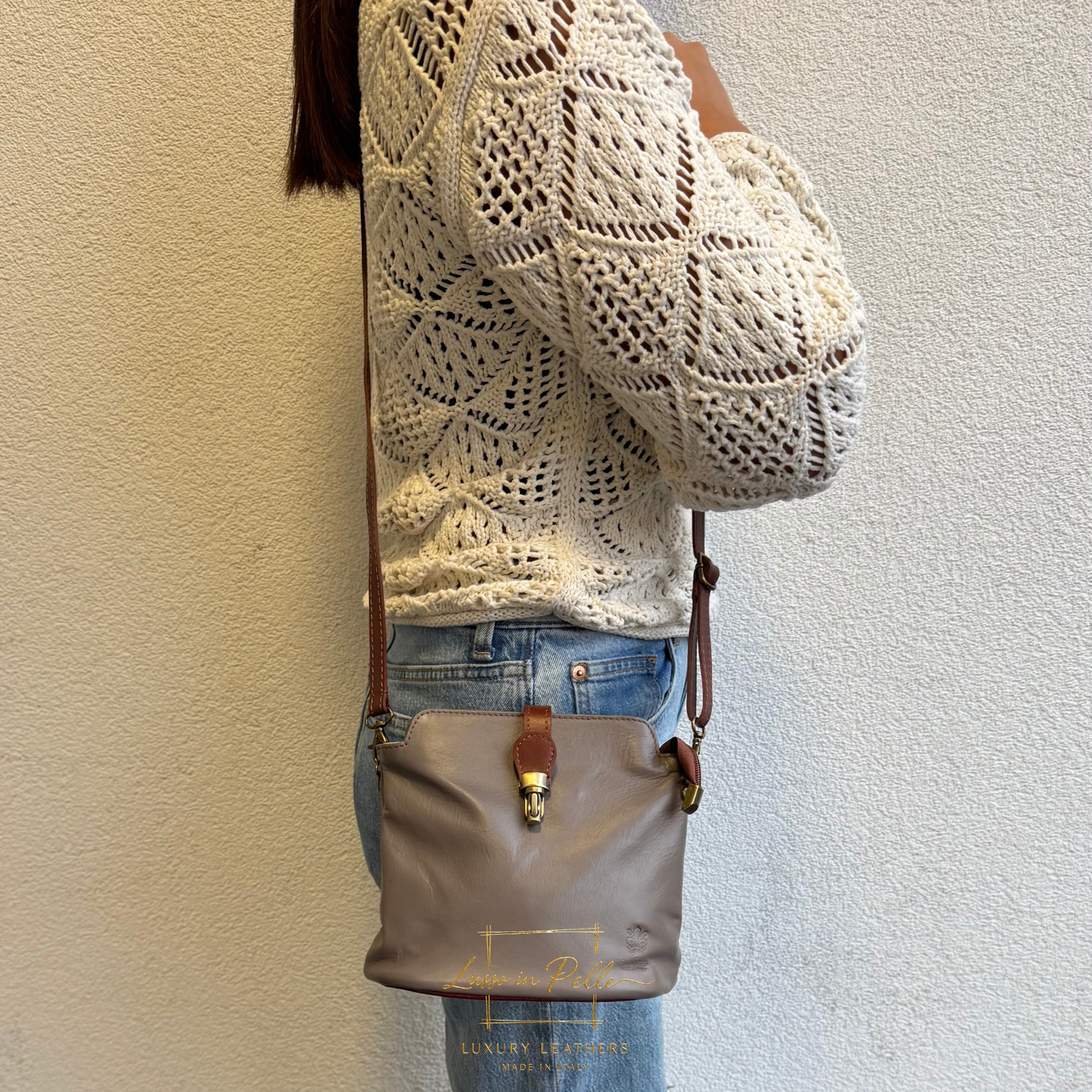 Vera Pelle Leather Crossbody Bag