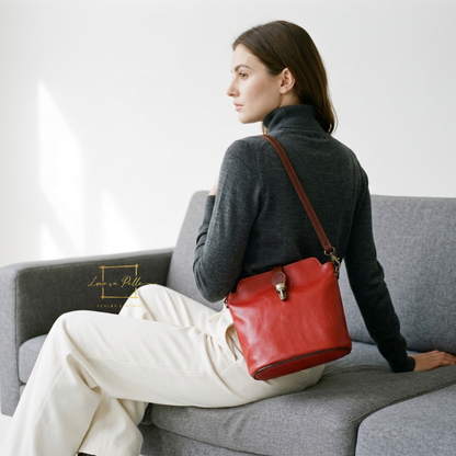 Vera Pelle Leather Crossbody Bag