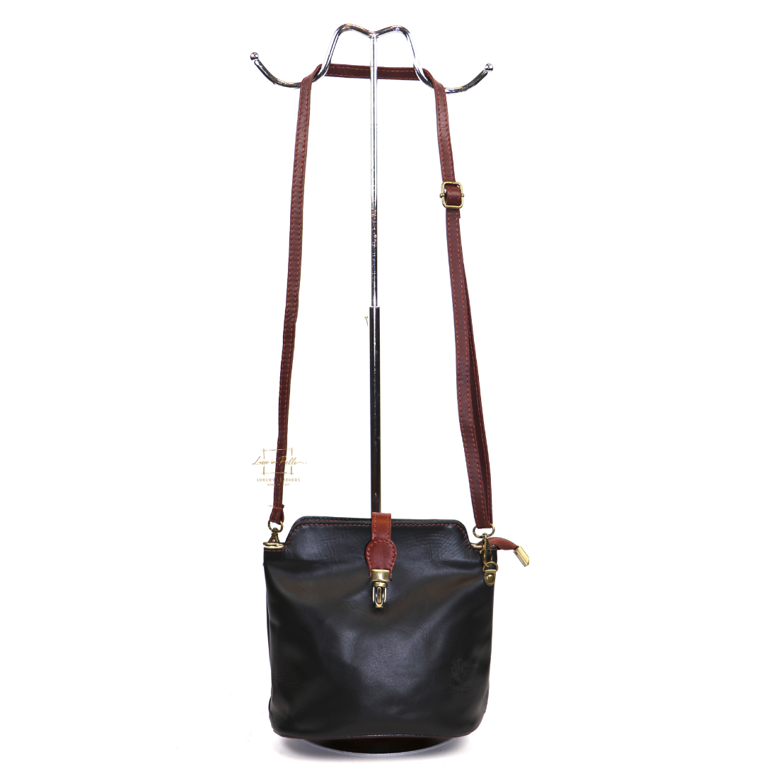 Vera Pelle Leather Crossbody Bag - Lussoinpelle black Crossbody bags