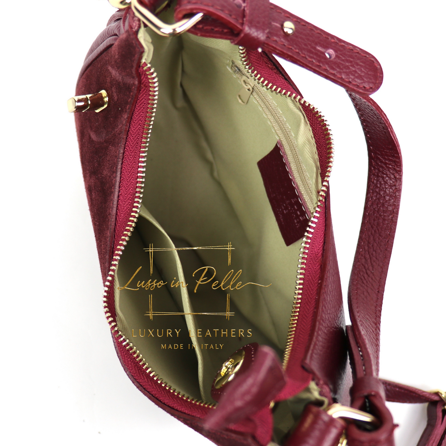Maroon handbag with gold accents on a white background, featuring the 'Lusso in Pelle' brand.